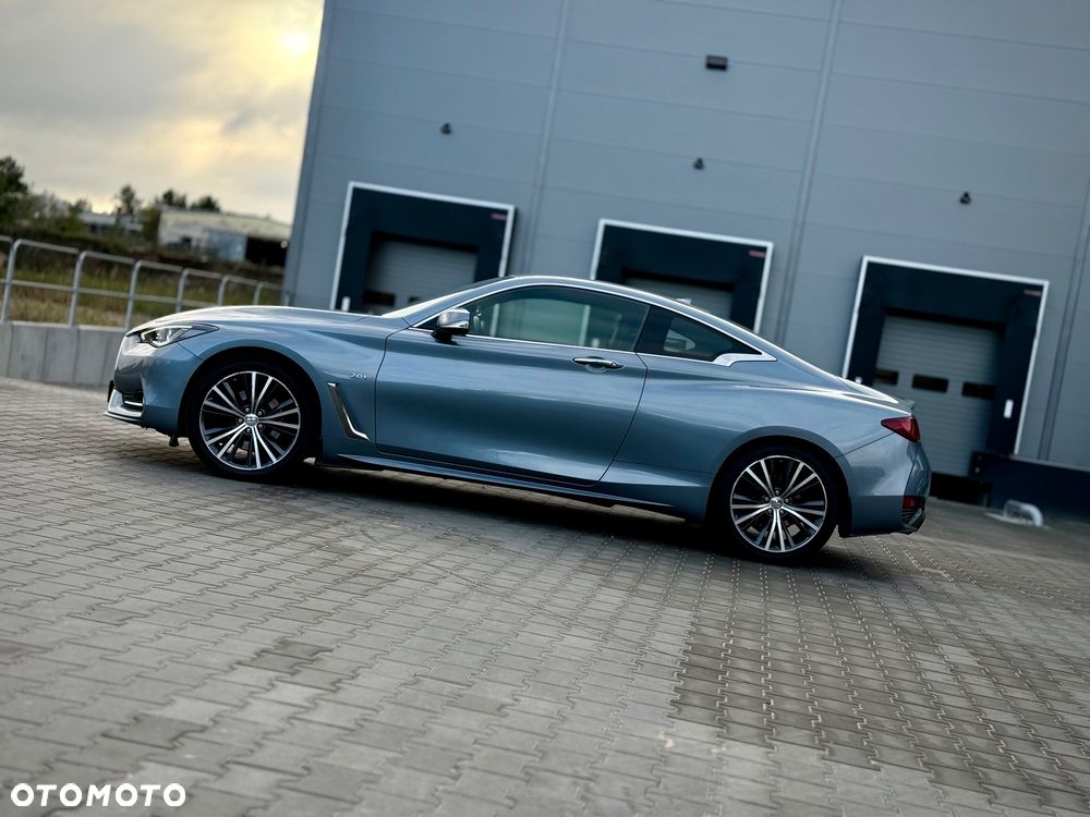 Infiniti Q60 2.0t Premium - 19