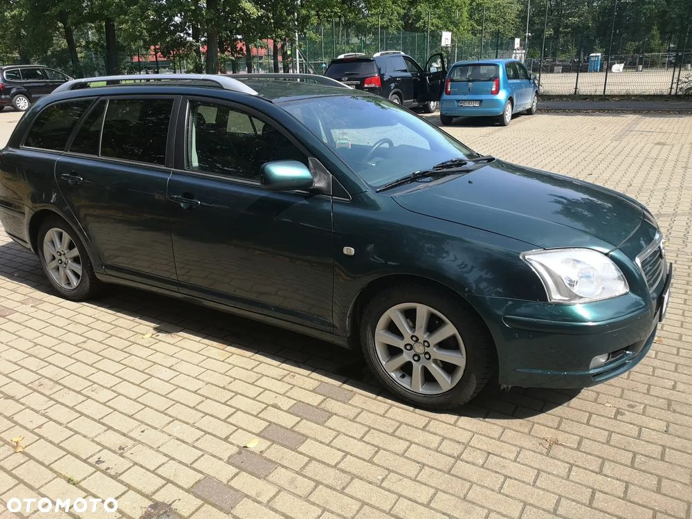 Toyota Avensis 1.8 VVT-i Sol - 3