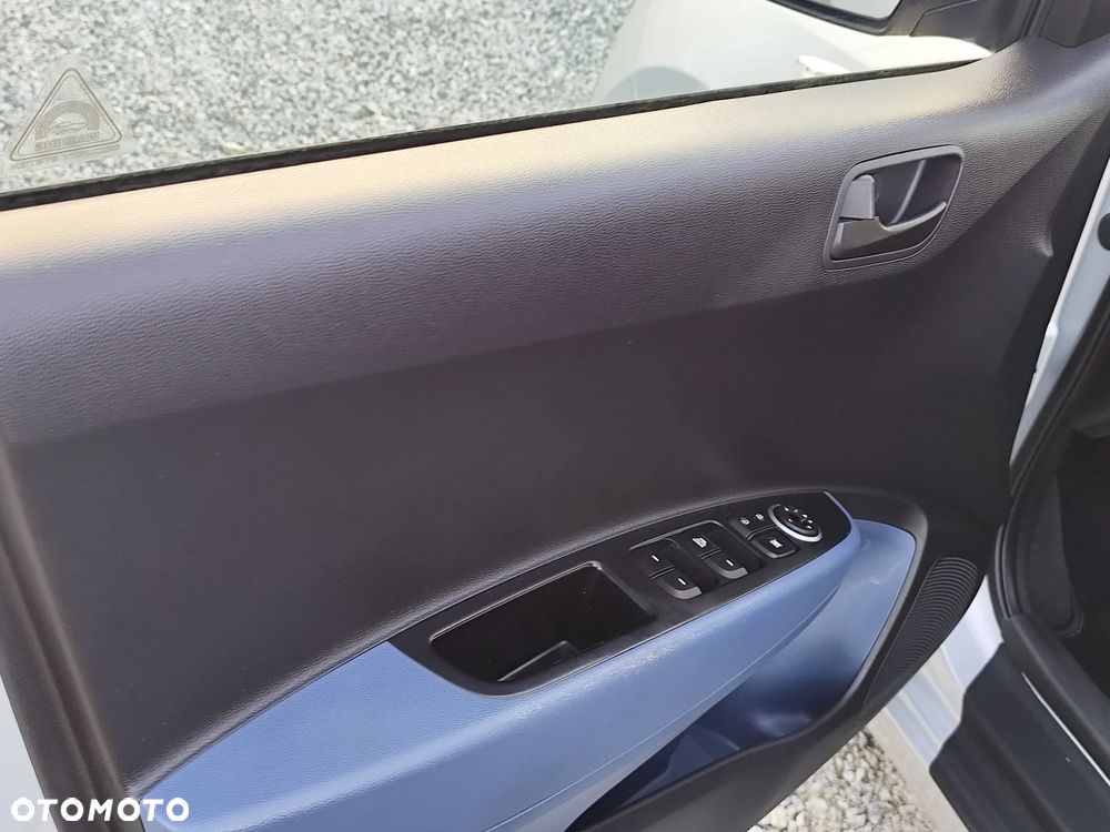 Hyundai i10 - 21