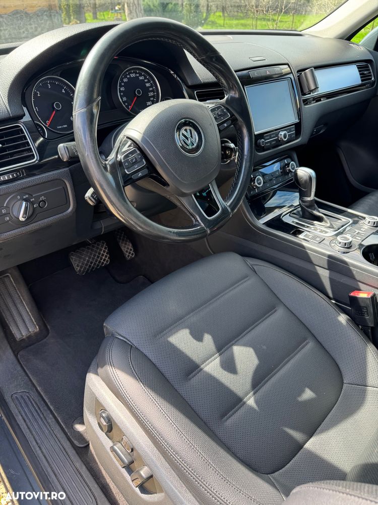 Volkswagen Touareg 3.0 V6 TDI BMT - 13