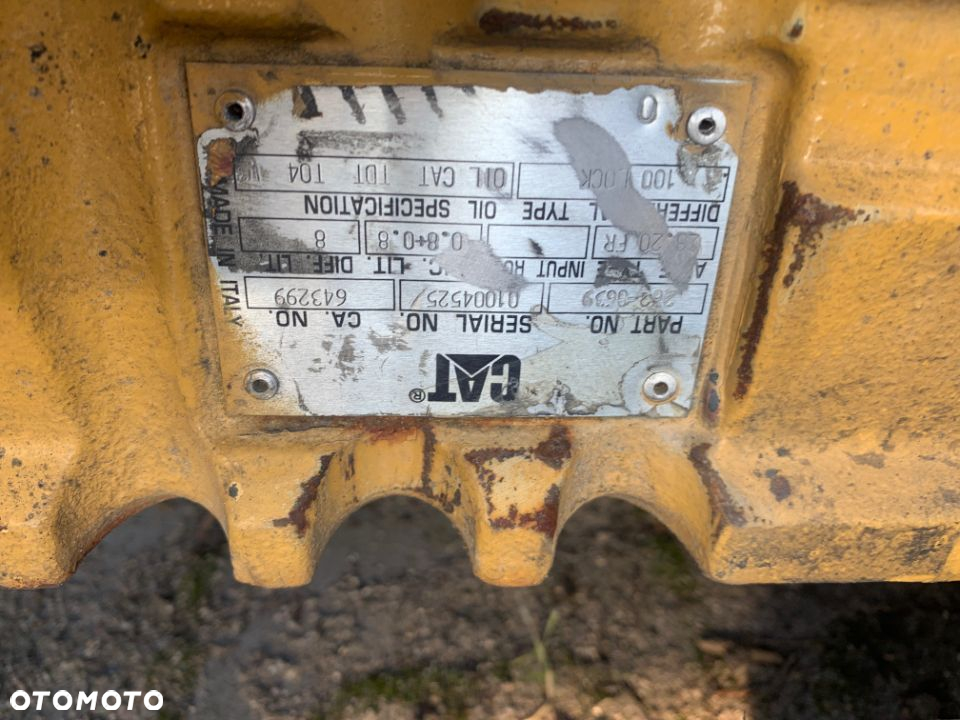 2628639 Obudowa mostu przedniego do ładowarki Cat Yanmar Carraro 28.20 - 6