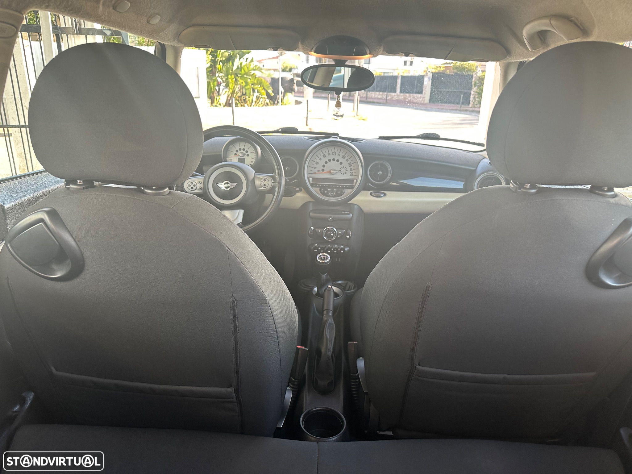 MINI 3 Portas Cooper D - 9