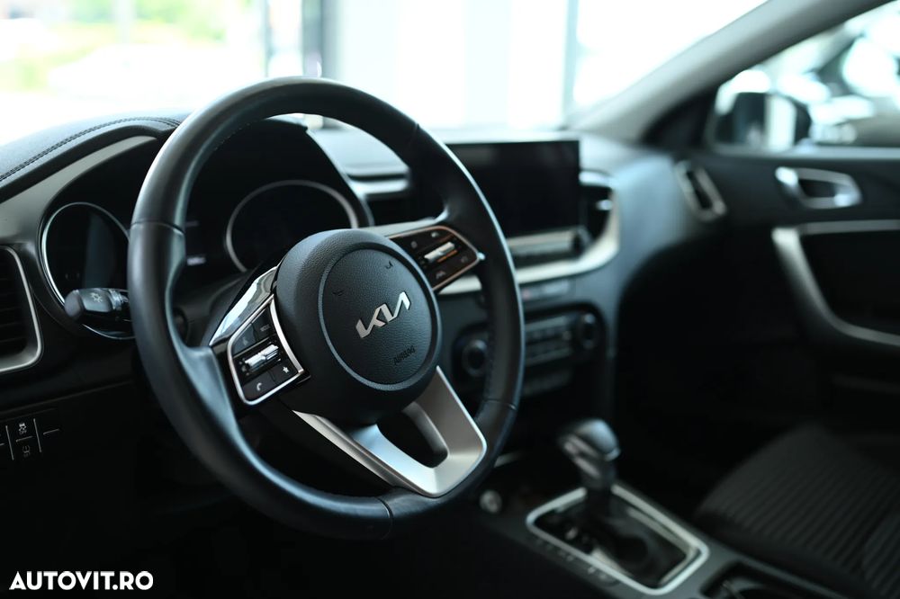 Kia XCeed 1.5 T-GDI OPF DCT7 VISION - 11
