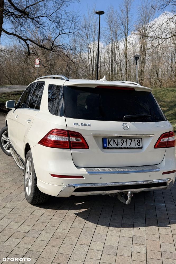 Mercedes-Benz ML 350 BlueTEC 4-Matic - 11