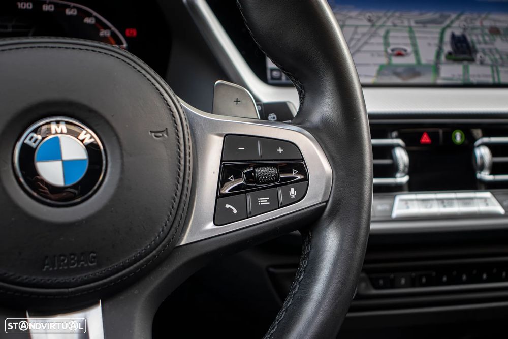 BMW M135i xDrive - 16
