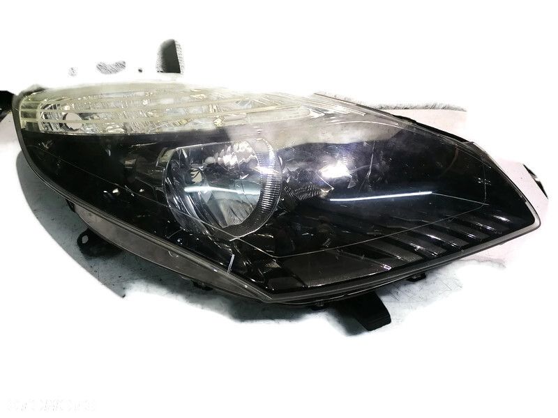 RENAULT SCENIC III 09- LAMPA PRAWY PRZÓD PRZEDNIA 260100023R - 1