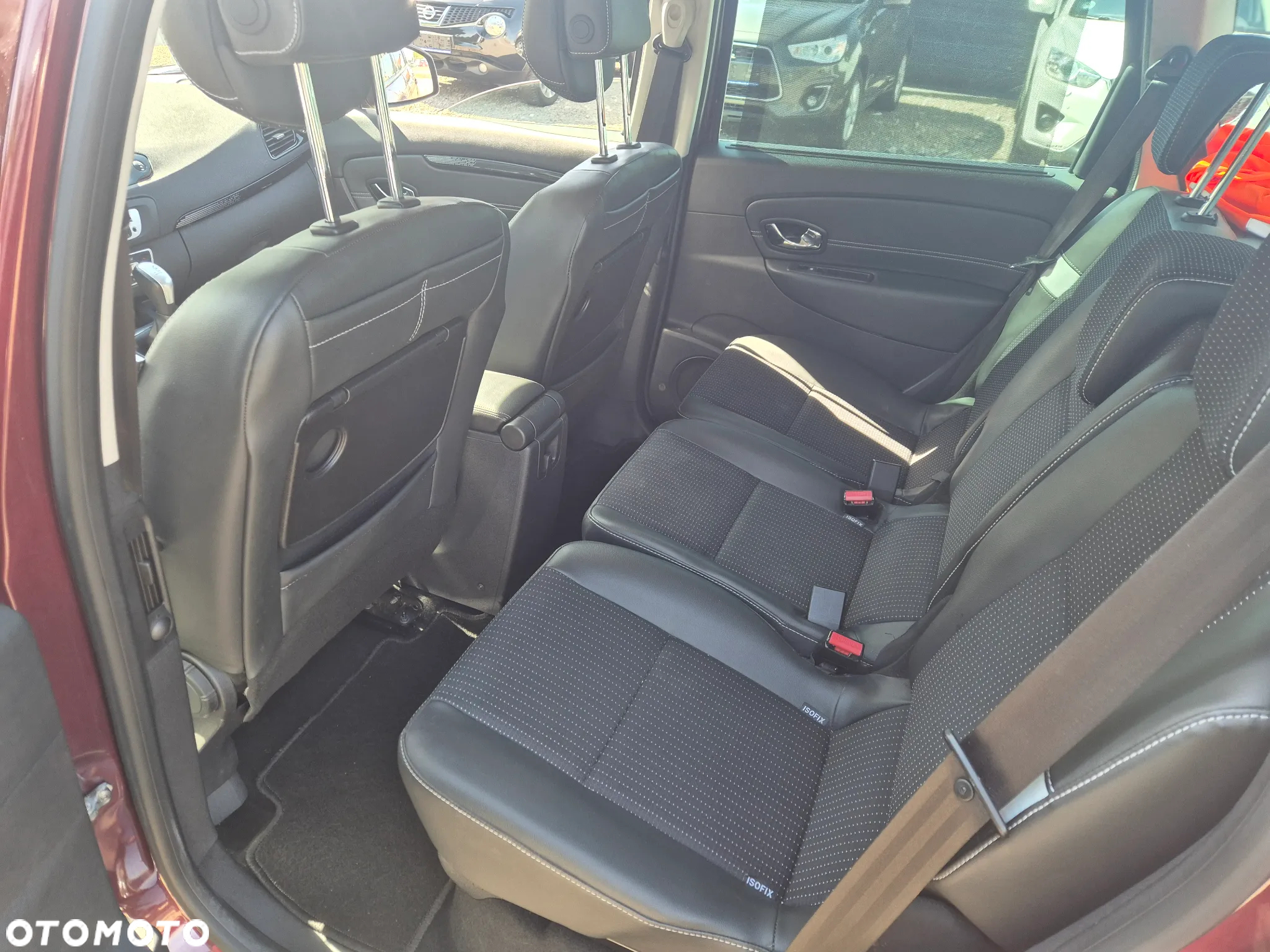 Renault Scenic - 11
