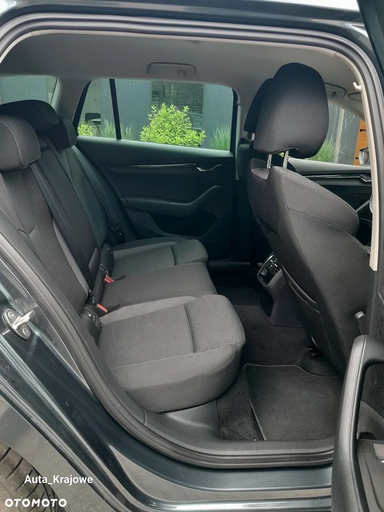 Skoda Octavia 2.0 TDI SCR Ambition DSG - 31
