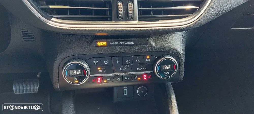 Ford Focus 1.5 EcoBlue S&S Aut. ACTIVE - 8