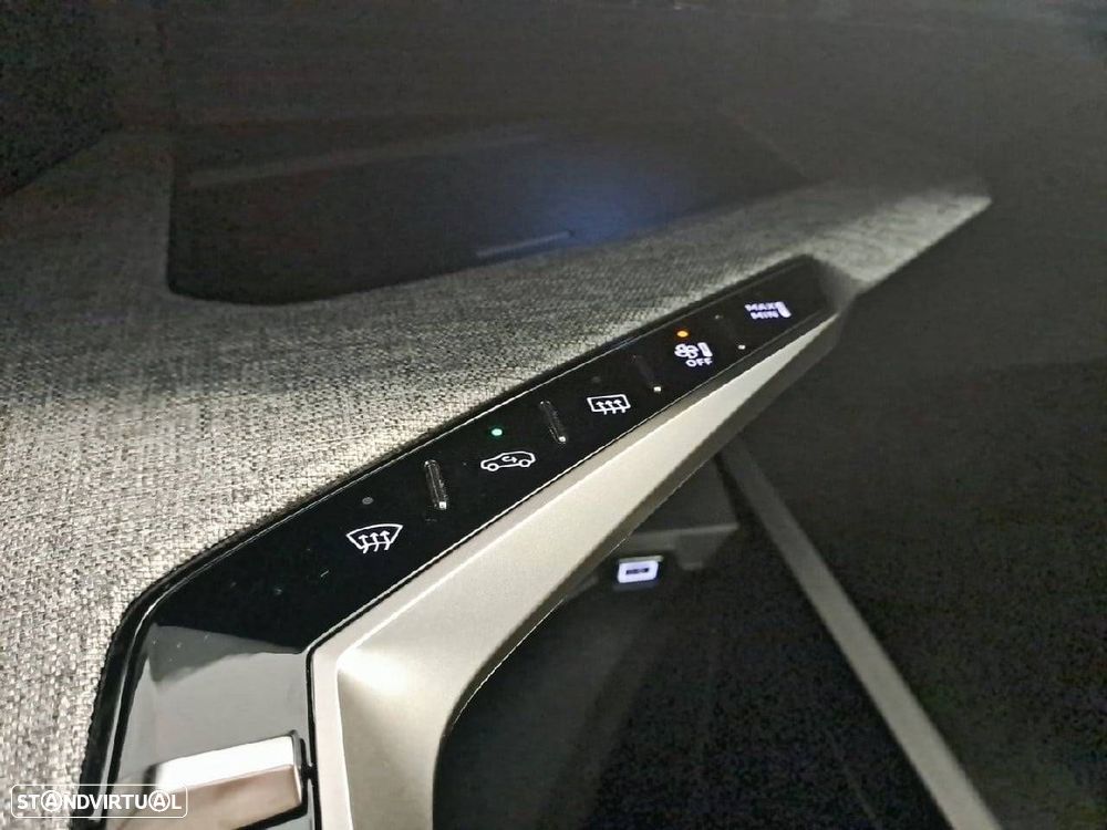Peugeot 5008 1.2 Hybrid Allure e-DCS6 - 23