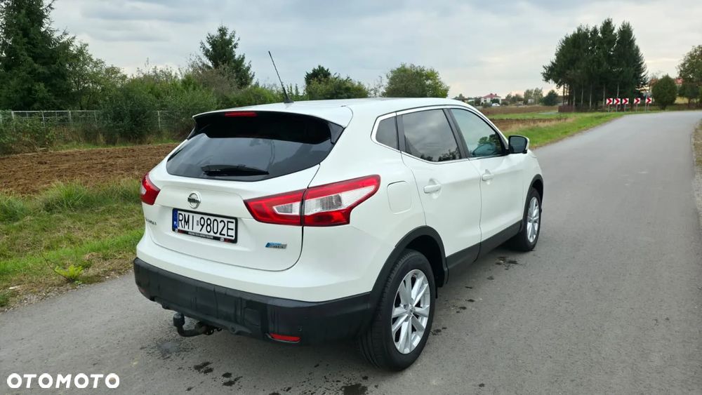 Nissan Qashqai 1.5 dCi Visia EU6 - 7