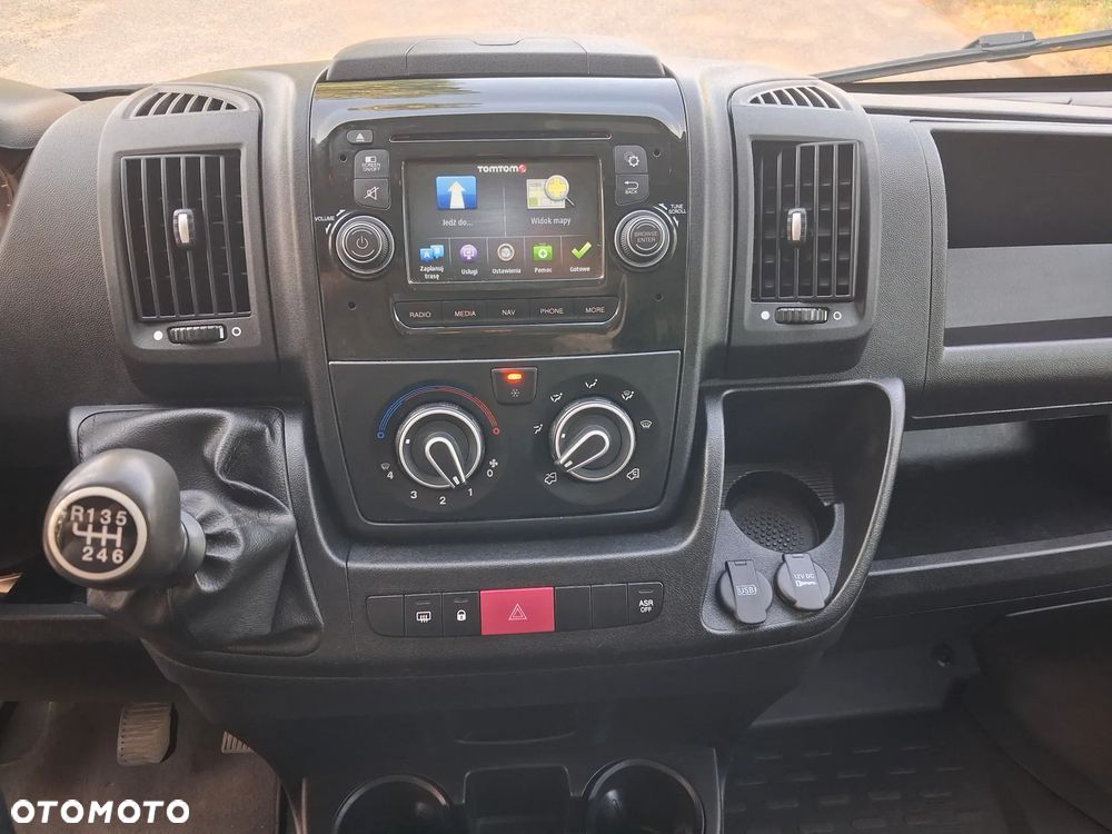 Peugeot Boxer - 12