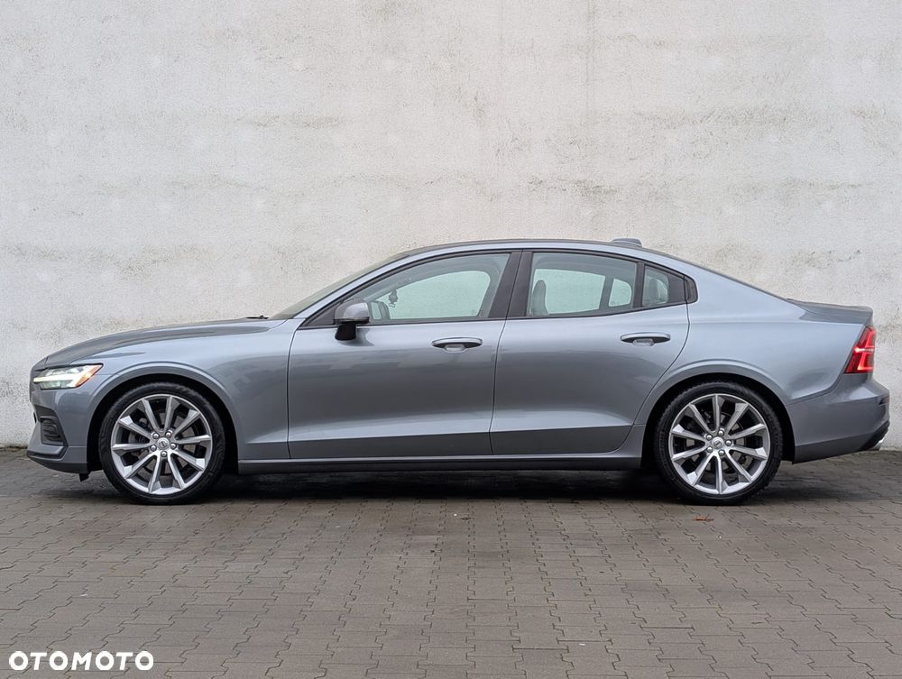 Volvo S60 T5 Momentum Pro - 9