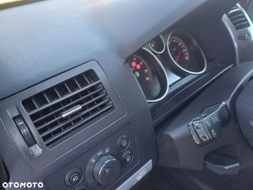 Opel Zafira 1.6 - 19