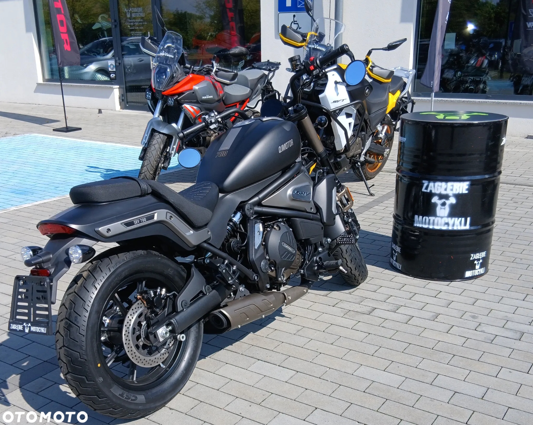 QJMOTOR SRV 700 - 4