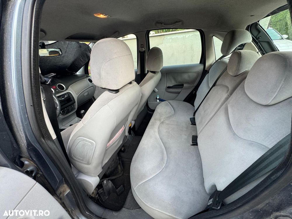 Citroën C3 1.4 HDI SX - 14