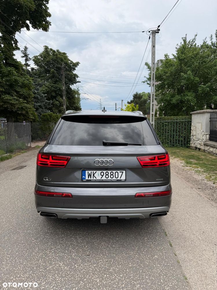 Audi Q7 - 5