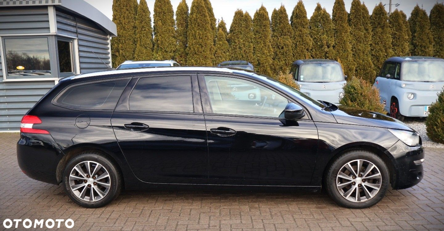 Peugeot 308 - 5
