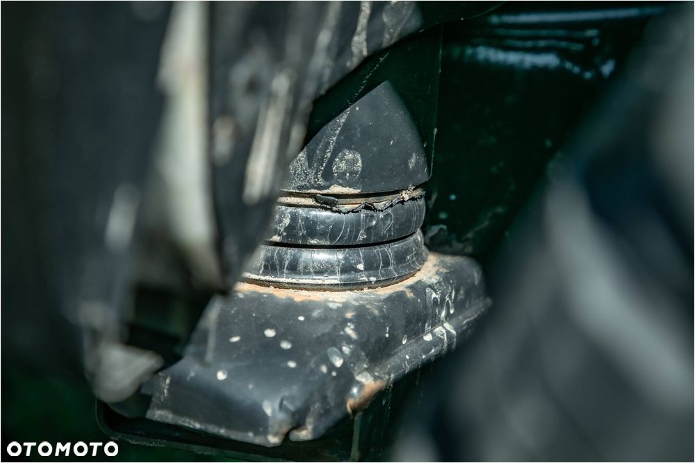 Toyota Hilux 3.0 D-4D SR5 - 11