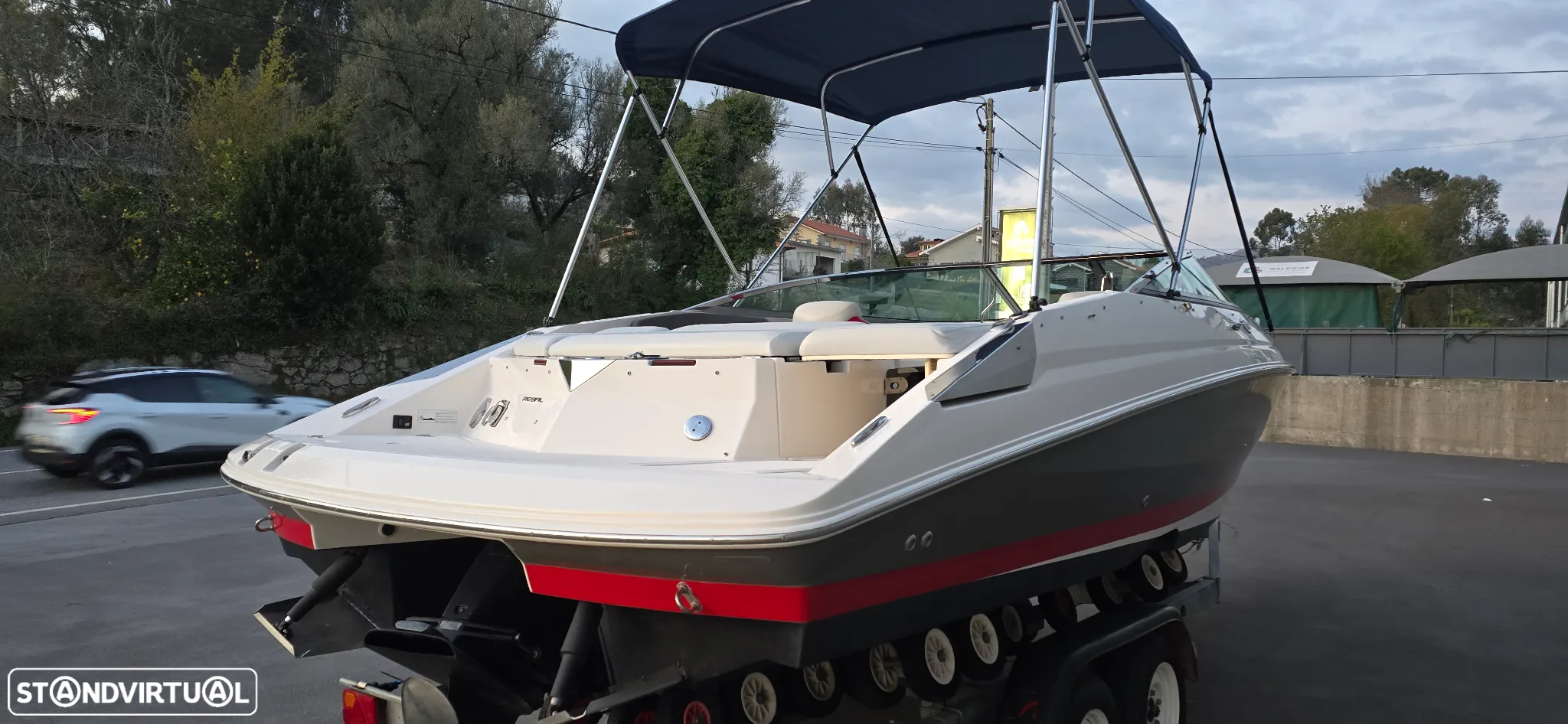 Regal 2250 fastdeck - 7