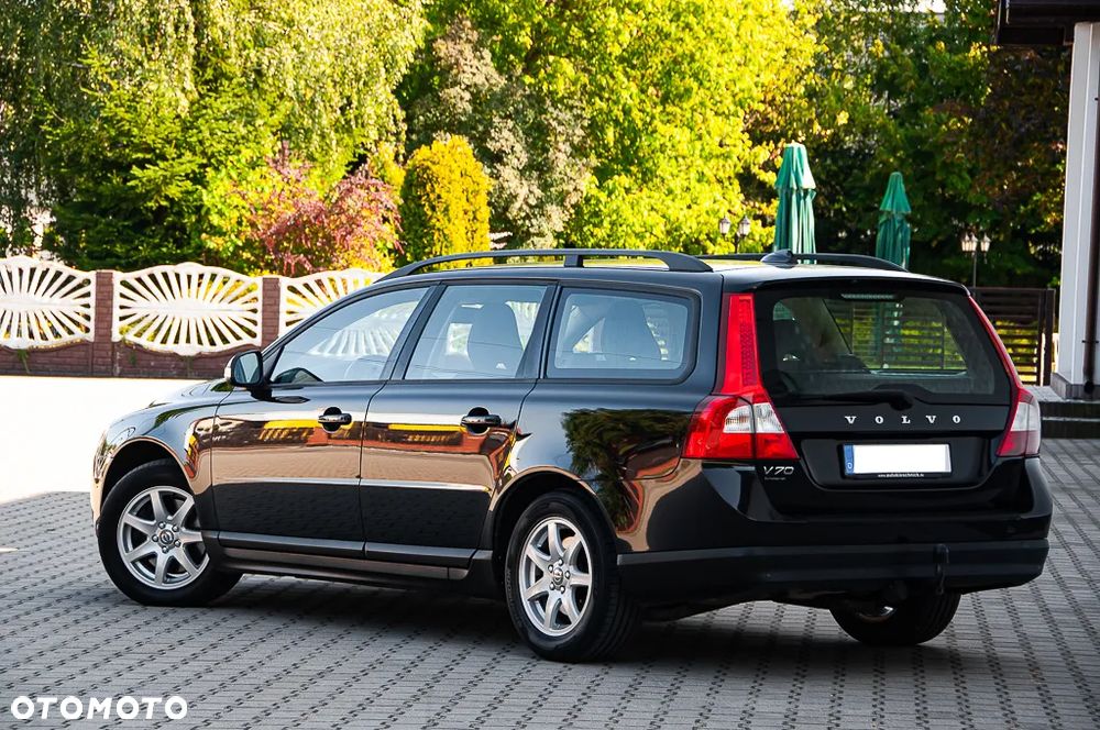 Volvo V70 2.4D Summum - 16