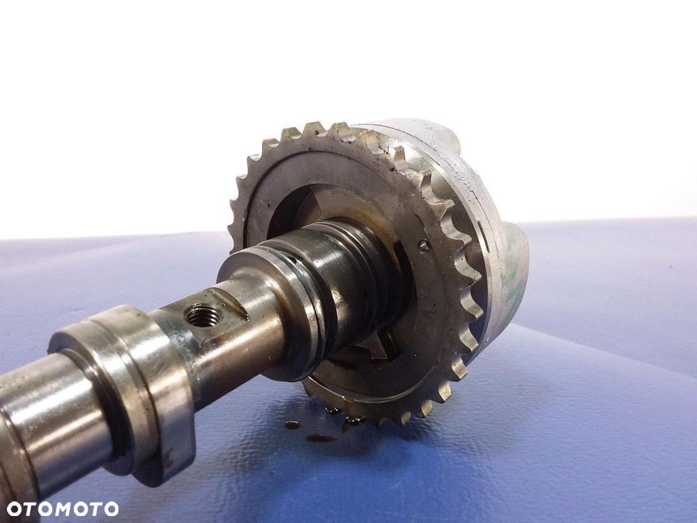 AUDI A8 D4 3.0 TFSI CRE WAŁEK ROZRZĄDU 06E109102CA - 3