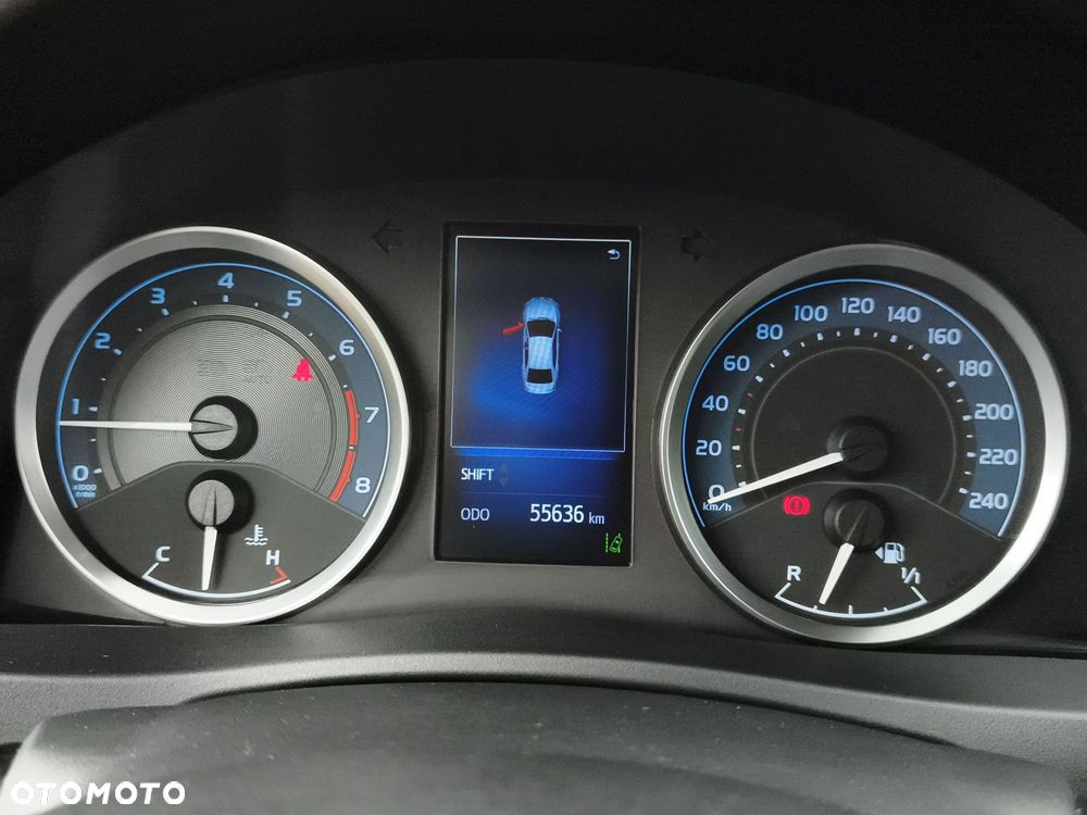 Toyota Corolla 1.6 Classic Plus - 20