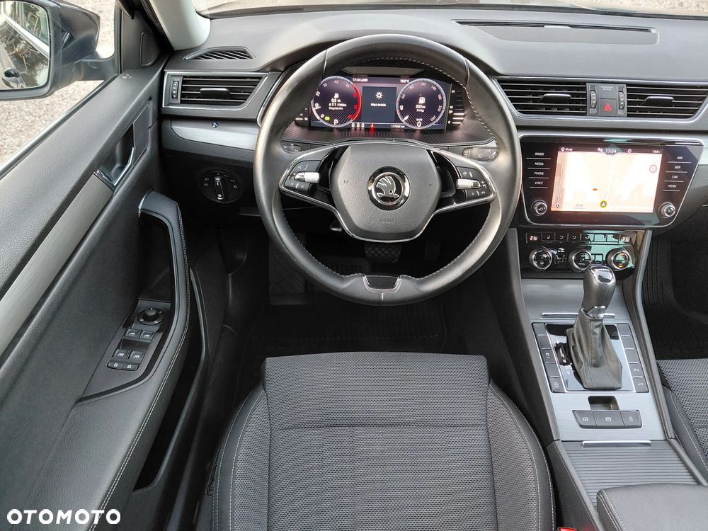 Skoda Superb 2.0 TDI SCR Style DSG - 6