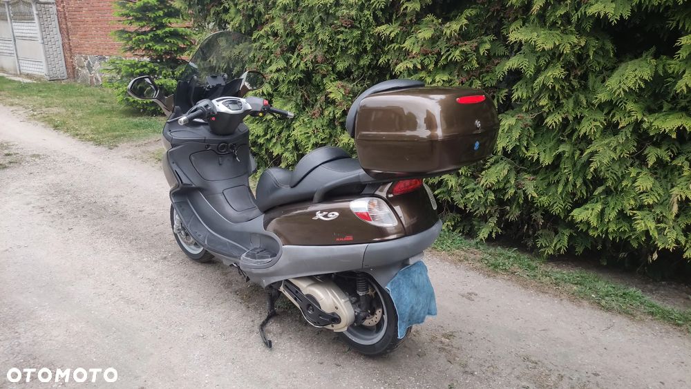 Piaggio X9 - 14