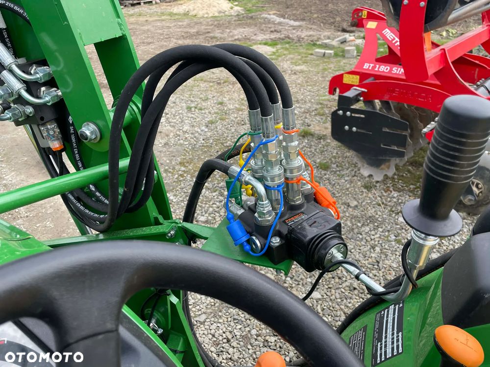 John Deere 3036E 3038E - 8