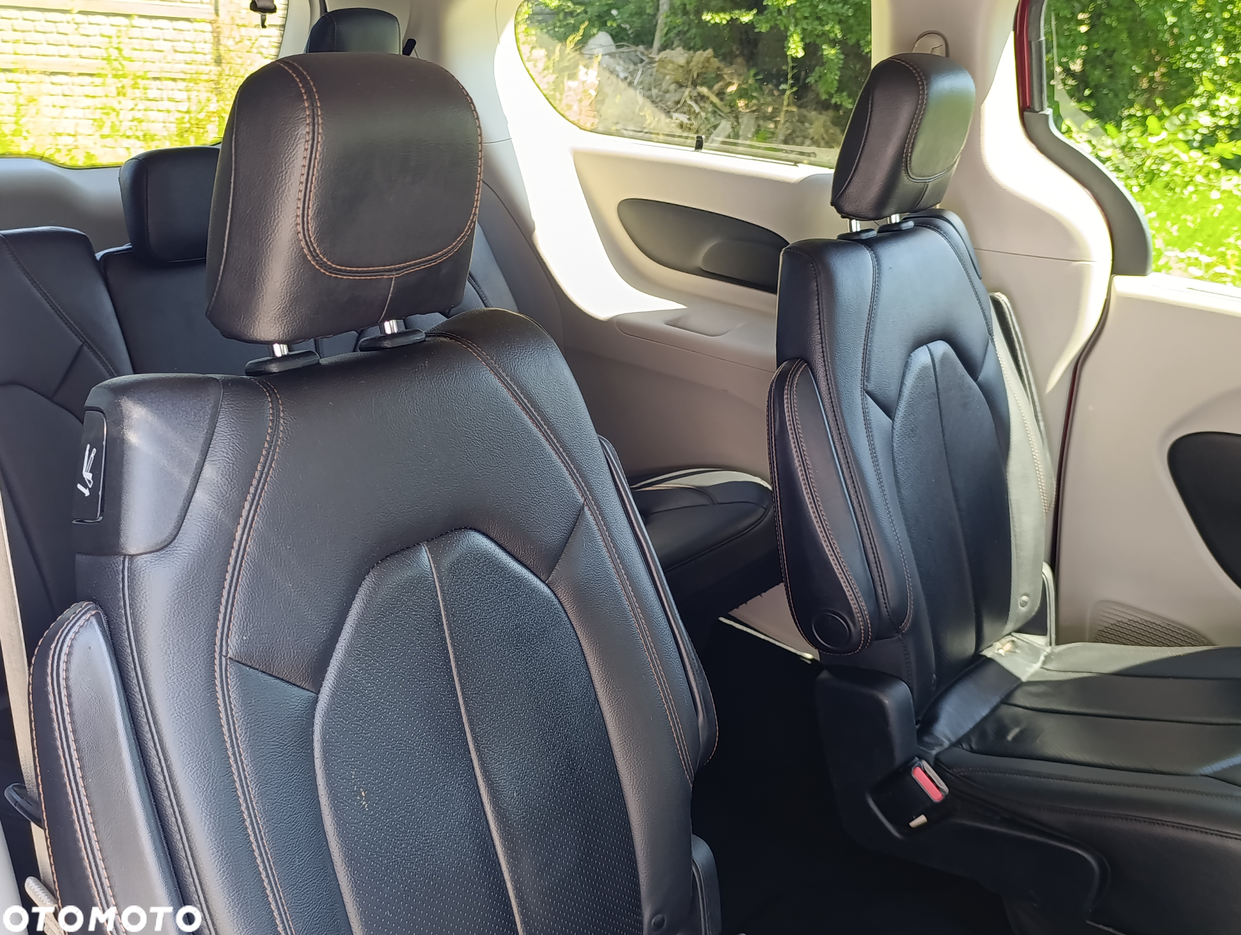 Chrysler Pacifica - 20