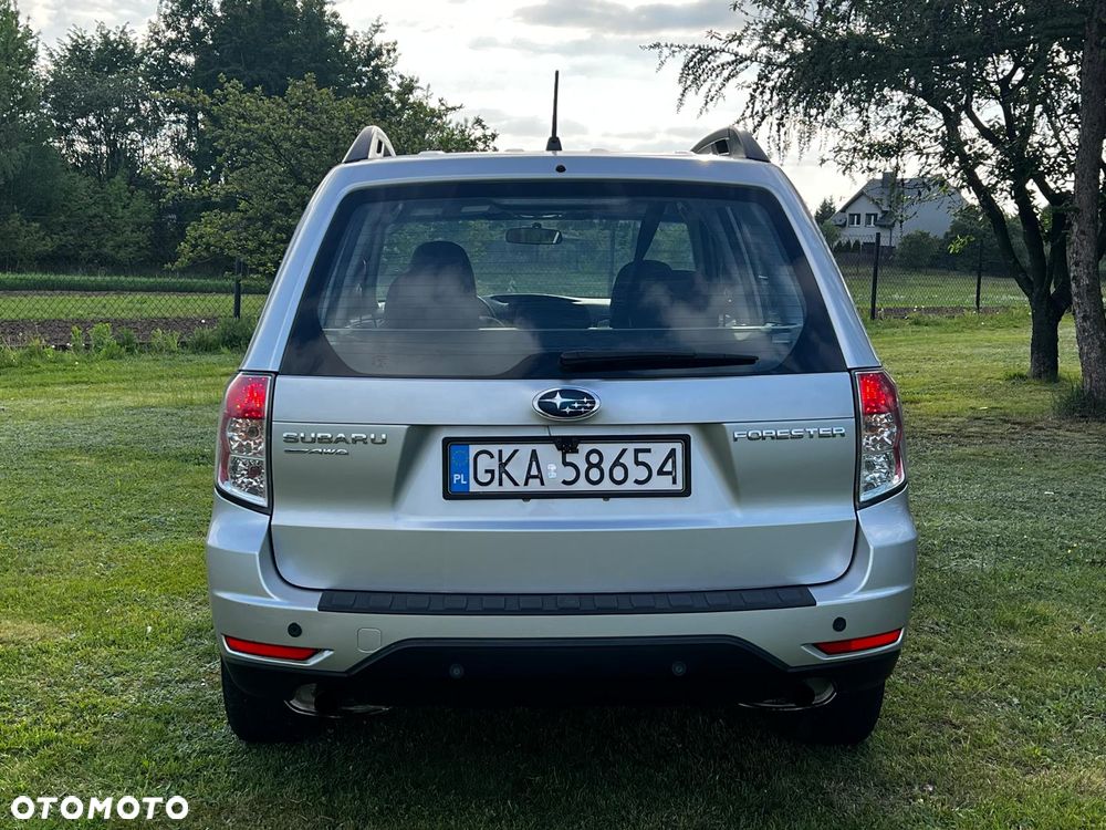 Subaru Forester 2.5 X - 3