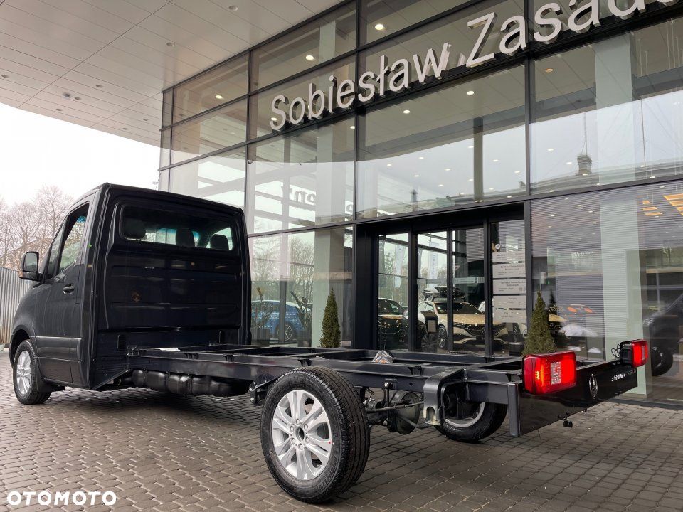 Mercedes-Benz Sprinter - 3
