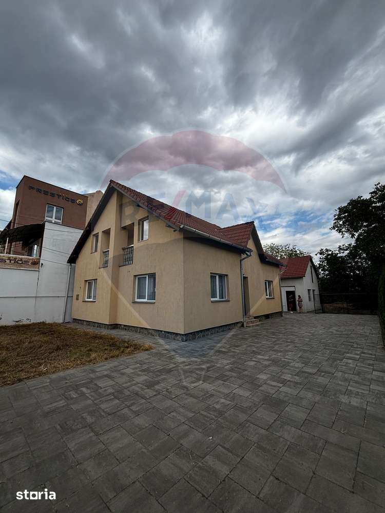 Casă și depozit de închiriat în Alba Iulia - Imagine principală: 2/17