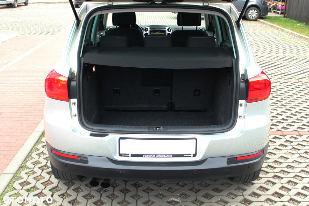 Volkswagen Tiguan 2.0 TDI DPF BlueMotion Technology Sport & Style - 17