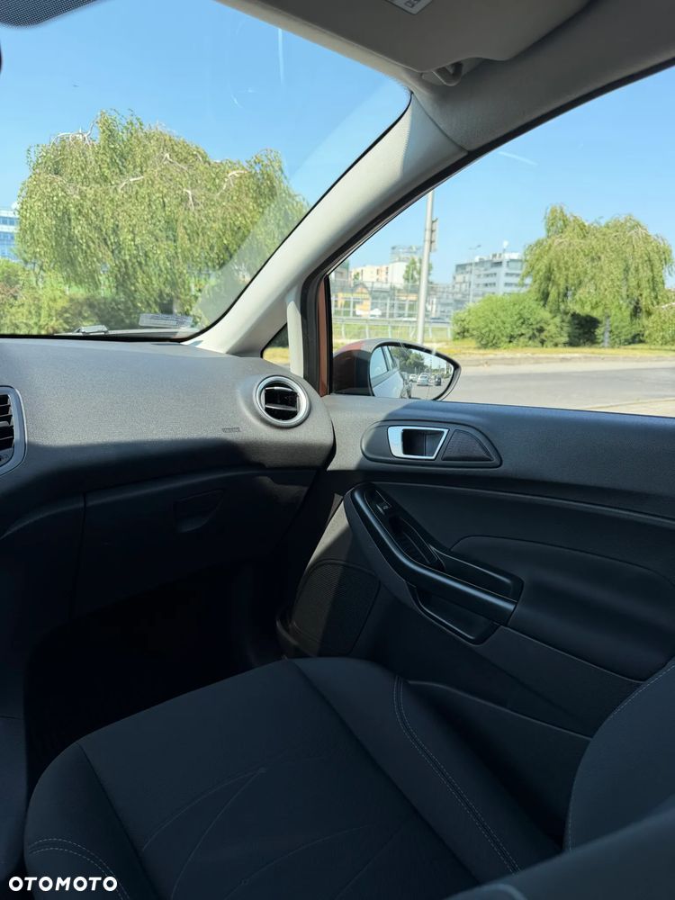 Ford Fiesta 1.25 Trend - 24