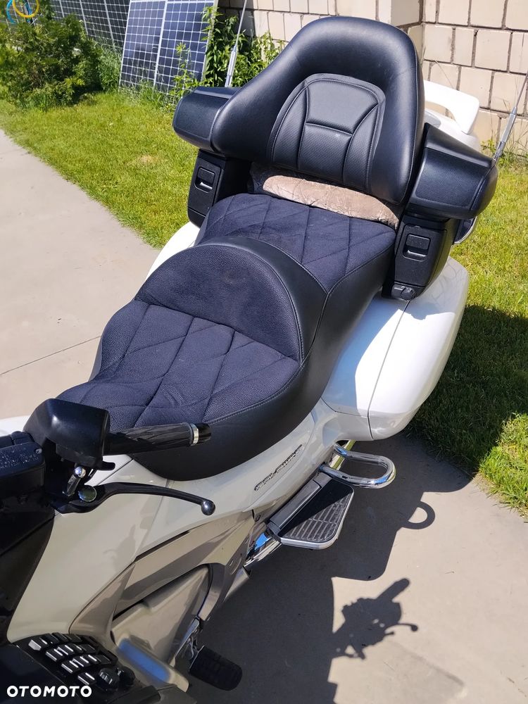 Honda GL - 6