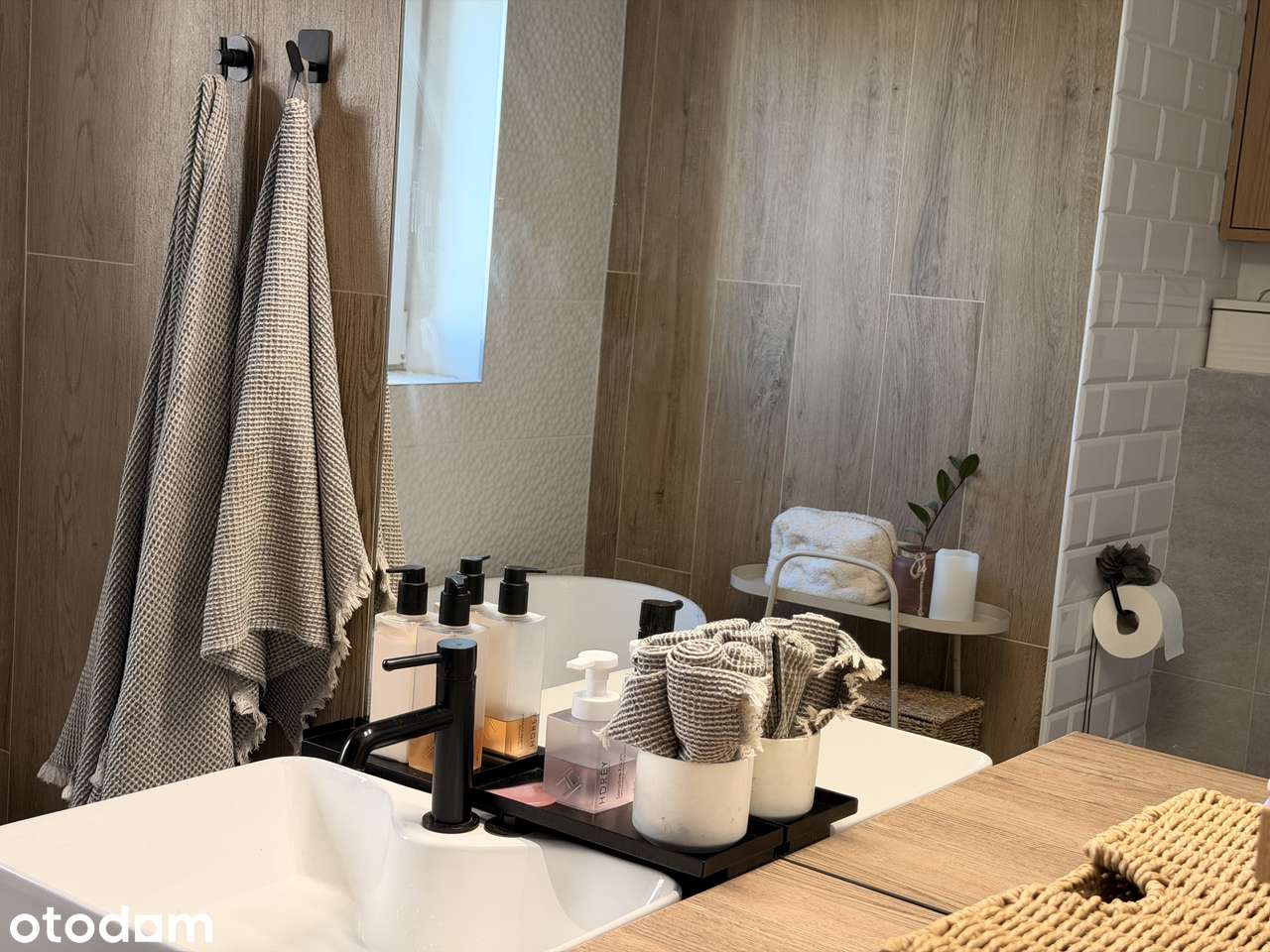 Przytulne mieszkanie z widokiem na Centrum - nowe osiedle, duży balkon