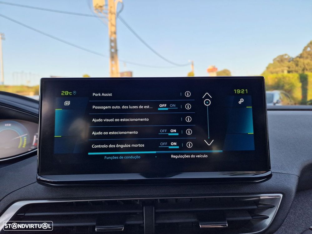 Peugeot 3008 Hybrid 225 e-EAT8 Roadtrip - 38