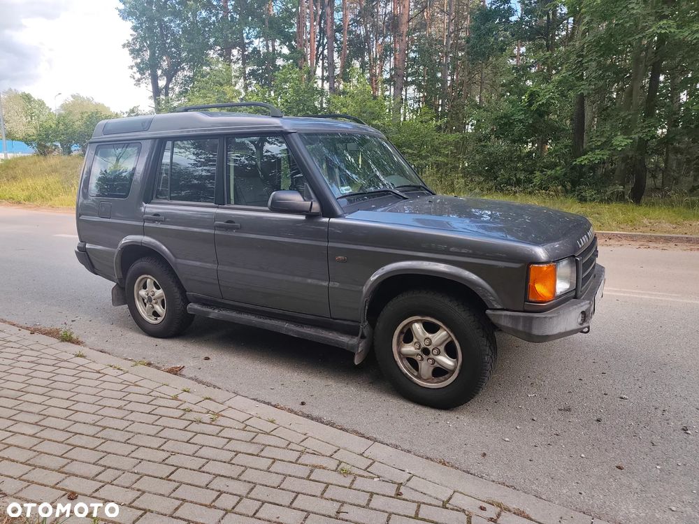 Land Rover Discovery - 4