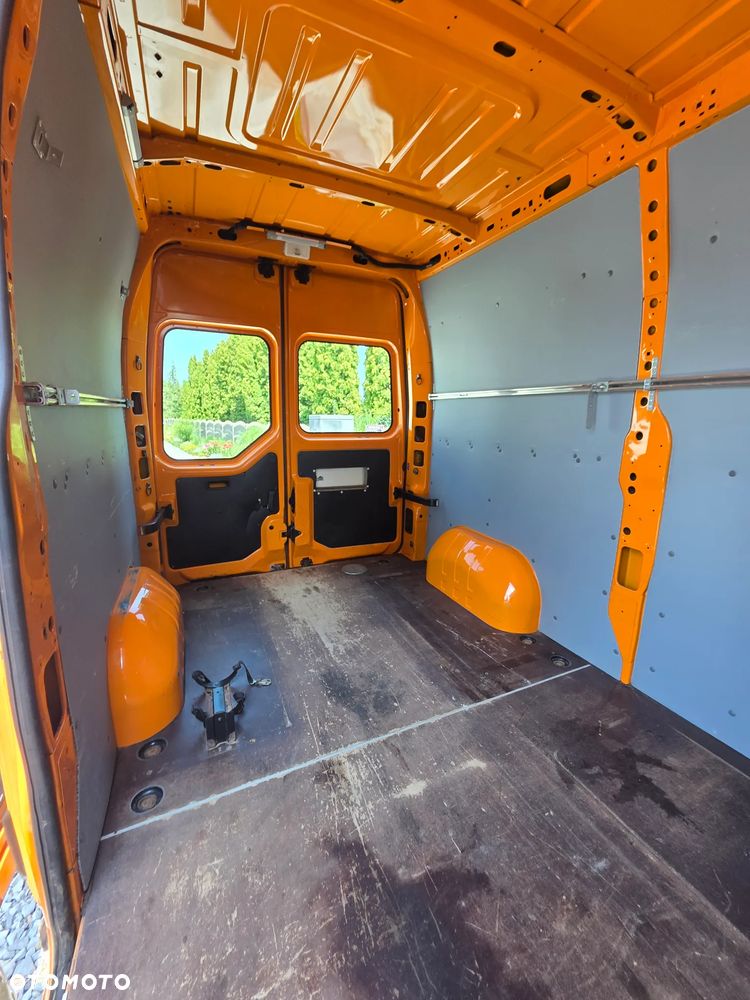 Renault Master - 10