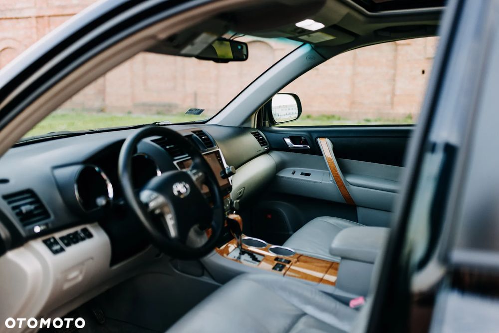 Toyota Highlander - 39