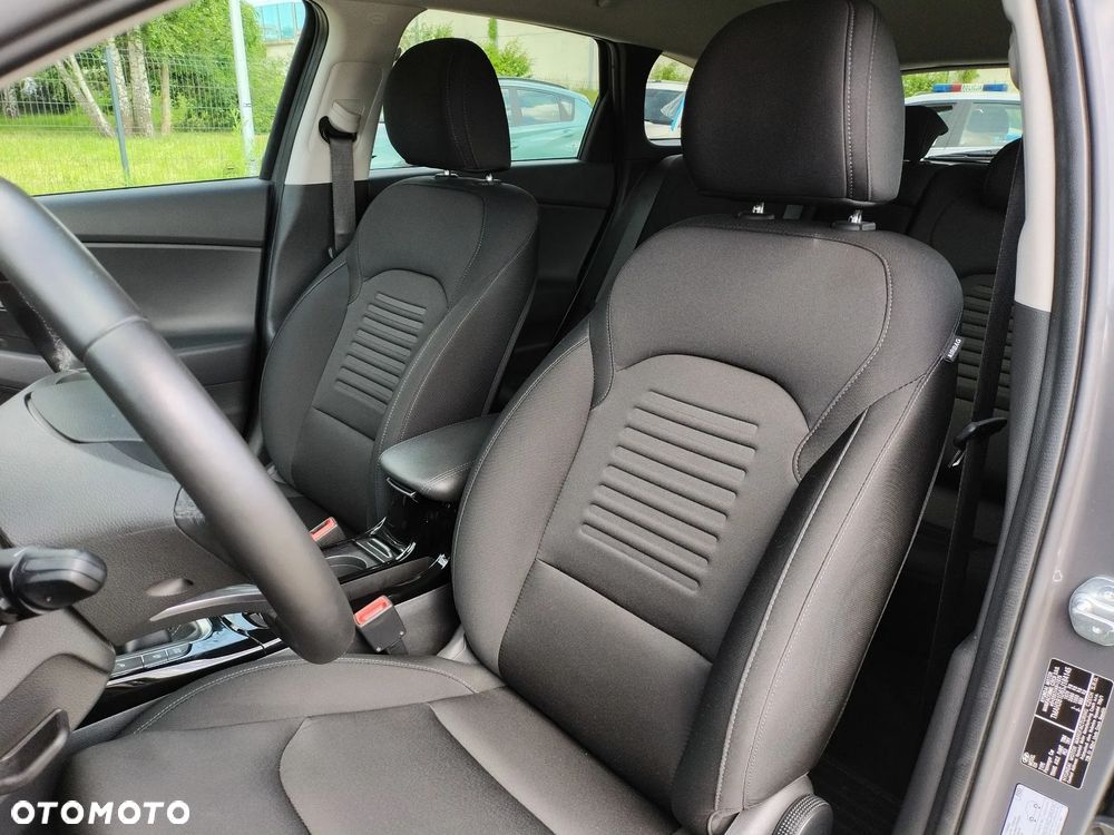 Hyundai i30 1.5 T-GDI 48V Smart Plus - 14