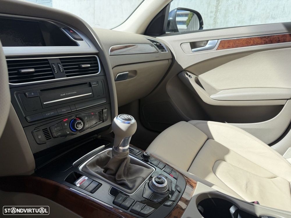 Audi A4 Avant - 13