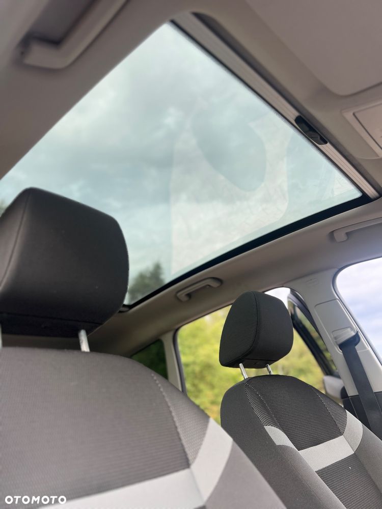 Ford Kuga 2.0 TDCi 2x4 Champions Edition - 23