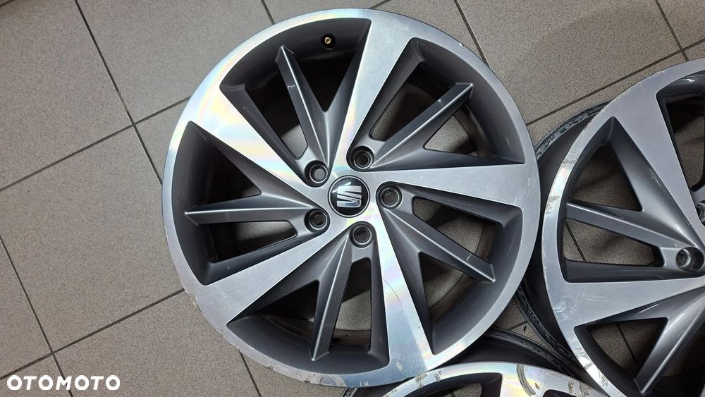 Felgi Aluminiowe 18 Seat Leon III 5x112 ET 51 - 11