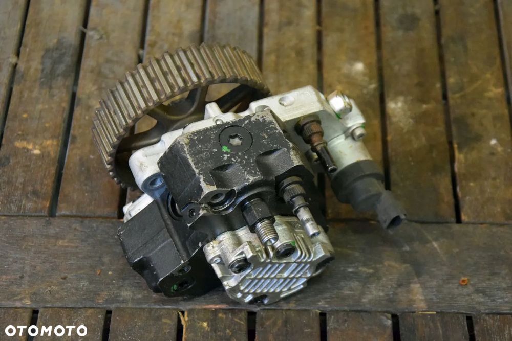 Renault 1.9 DCI Pompa wtryskowa 0445010075 8200108225 Używana stan BDB - 2