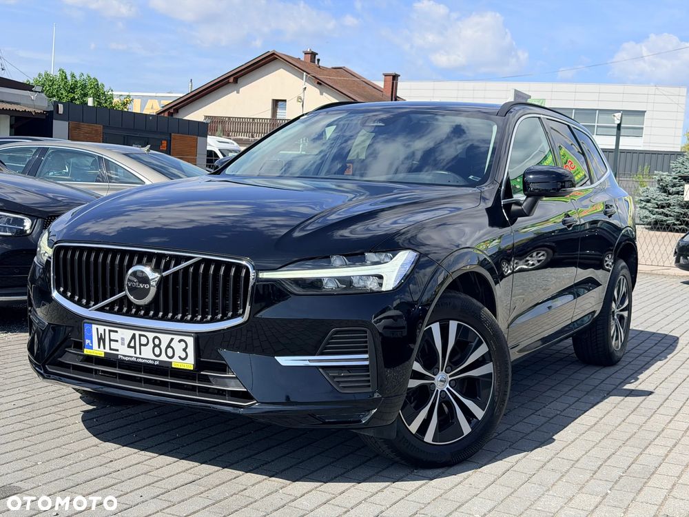Volvo XC 60 B4 D AWD Momentum Pro - 3