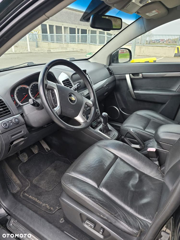Chevrolet Captiva 2.0 4WD 7 Sitzer LT Exclusive - 12