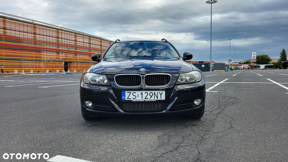 BMW Seria 3 320d - 8